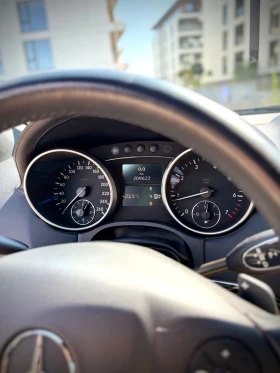Mercedes-Benz ML 550 AMG Edition 1, снимка 8