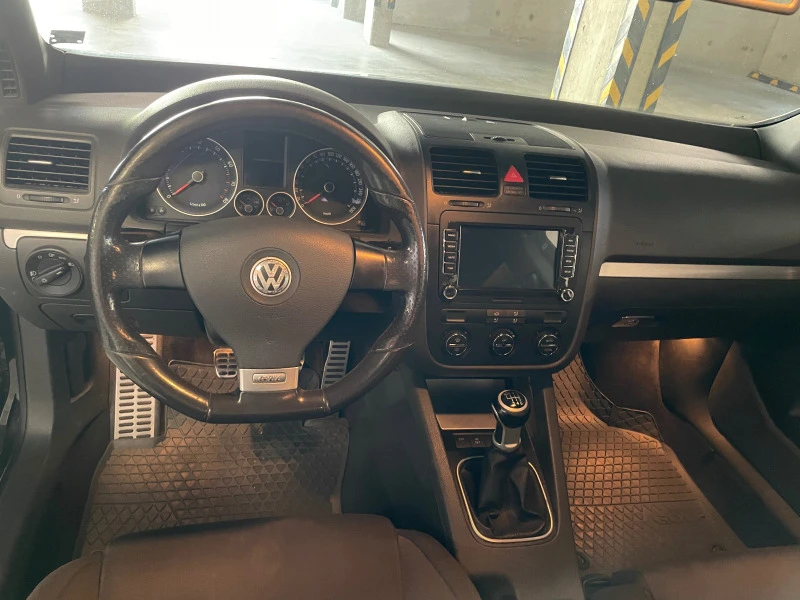 VW Golf GTI, снимка 16 - Автомобили и джипове - 46589788