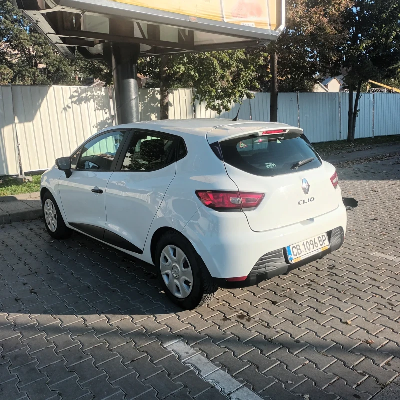 Renault Clio, снимка 5 - Автомобили и джипове - 47646601