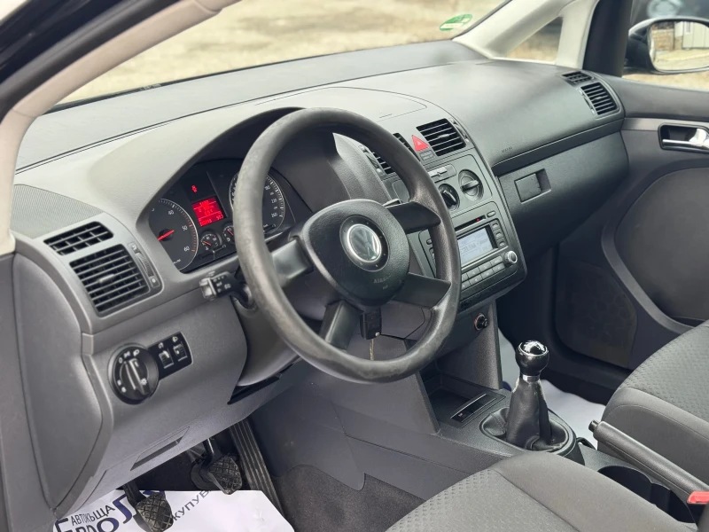 VW Touran 1.9TDI 105кс 6с, снимка 10 - Автомобили и джипове - 48807335