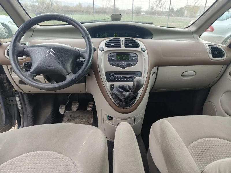 Citroen Xsara picasso 2.0HDI, снимка 9 - Автомобили и джипове - 49623535