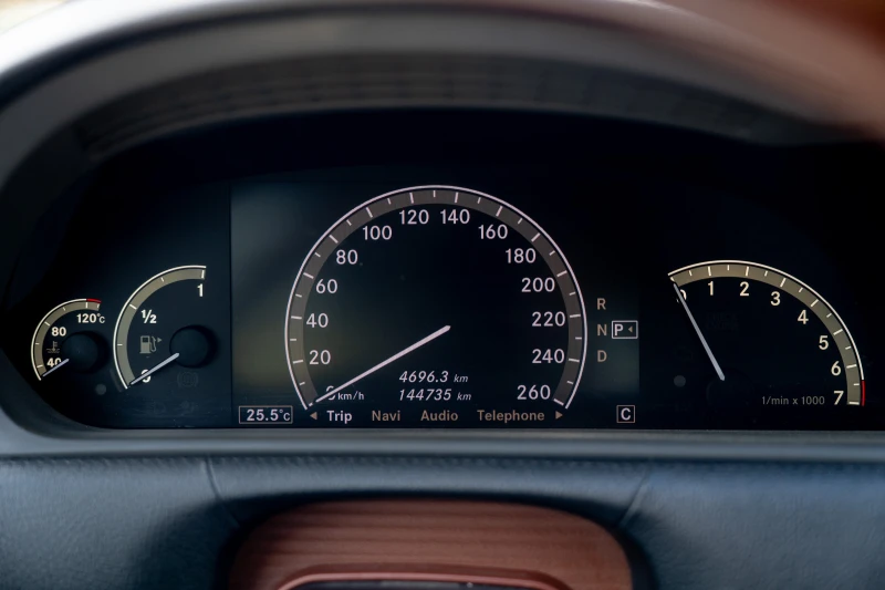 Mercedes-Benz CL 500 4MATIC 144хил. км., снимка 8 - Автомобили и джипове - 52580751