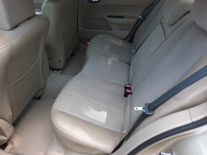 Renault Megane 1.6i, снимка 4 - Автомобили и джипове - 50630553