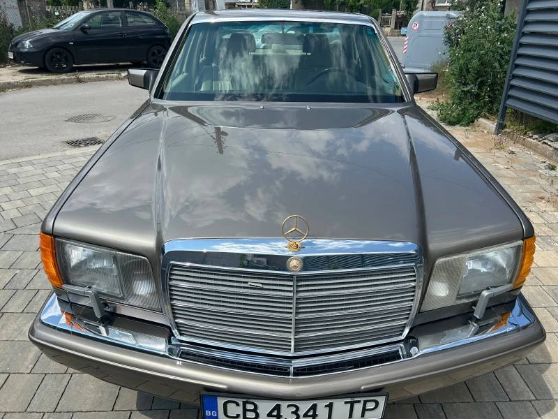 Mercedes-Benz 126 300 SE Gold Edition , снимка 2 - Автомобили и джипове - 51912299