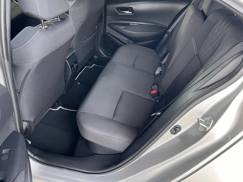 Toyota Corolla EXECUTIVE/1.8/HYBRID/122к.с./AT/Гаранция, снимка 10 - Автомобили и джипове - 51364783