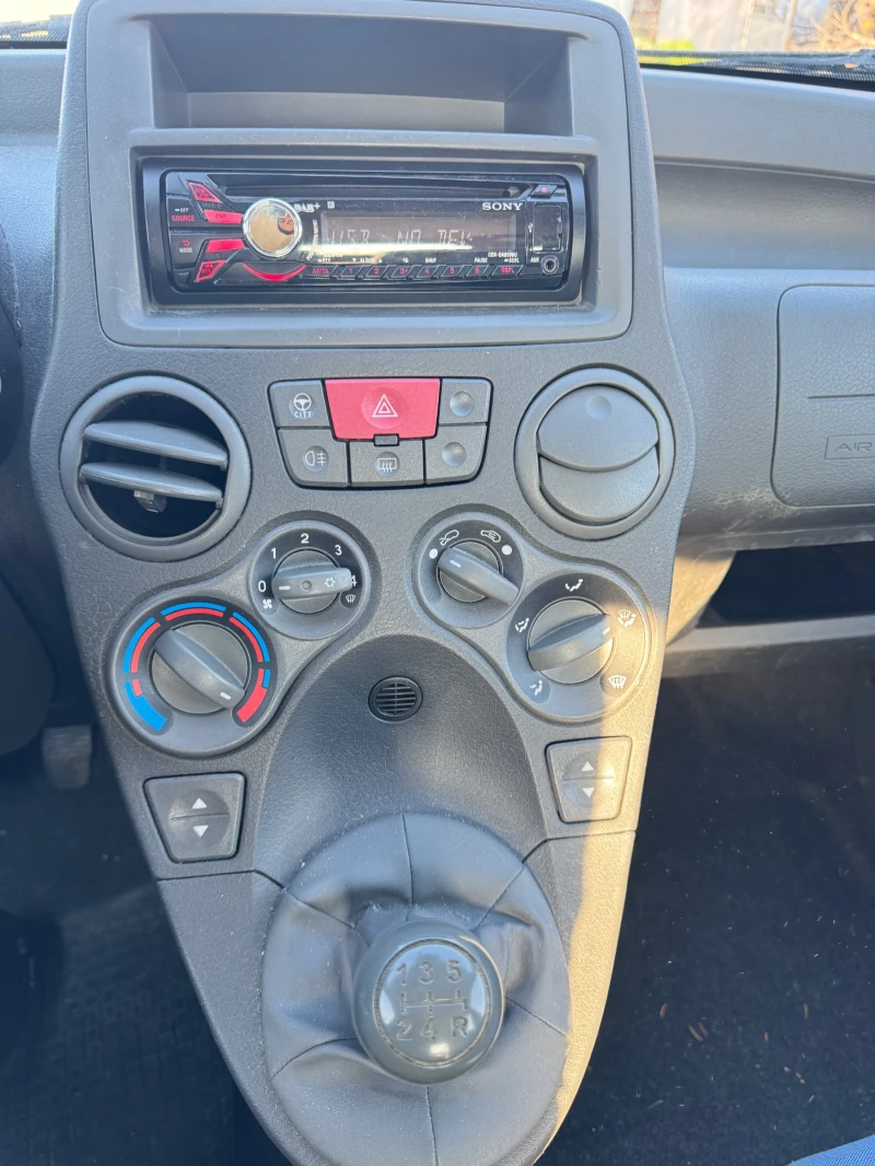 Fiat Panda, снимка 7 - Автомобили и джипове - 52880881