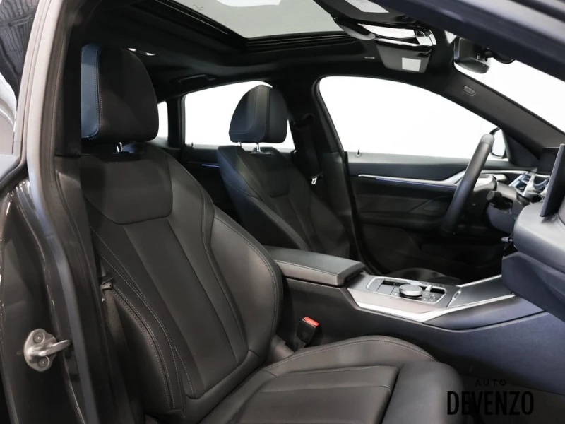 BMW i4 eDrive35 Gran Coupe  CARFAX, снимка 9 - Автомобили и джипове - 53007383