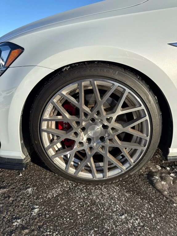 VW Golf * GTI * CARFAX * БЕЗ ПЪРВОНАЧАЛНА ВНОСКА, снимка 7 - Автомобили и джипове - 52943760