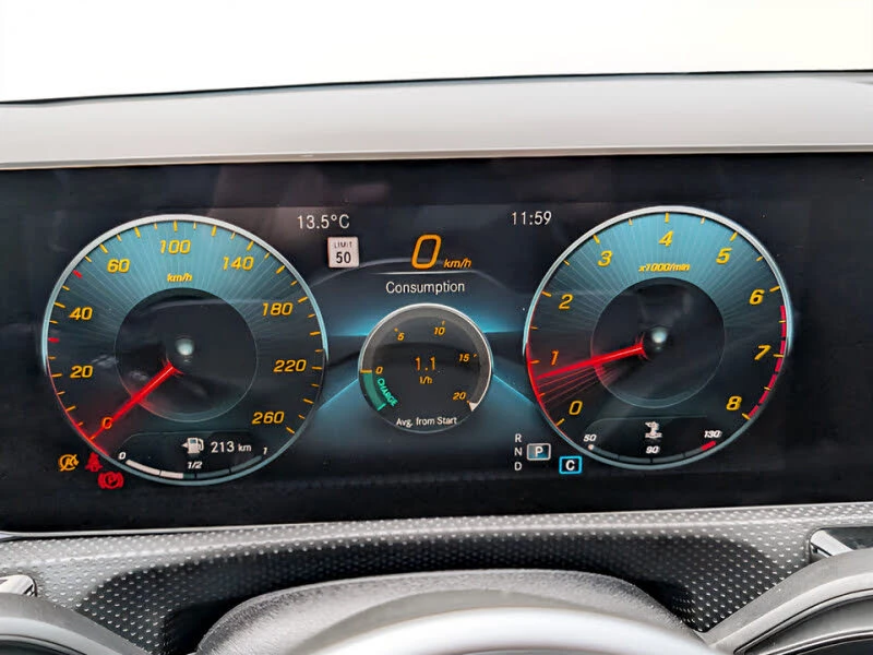 Mercedes-Benz A 220 4MATIC* AWD* АвтоКредит* (ЦЕНА ДО БГ)* , снимка 12 - Автомобили и джипове - 53343972