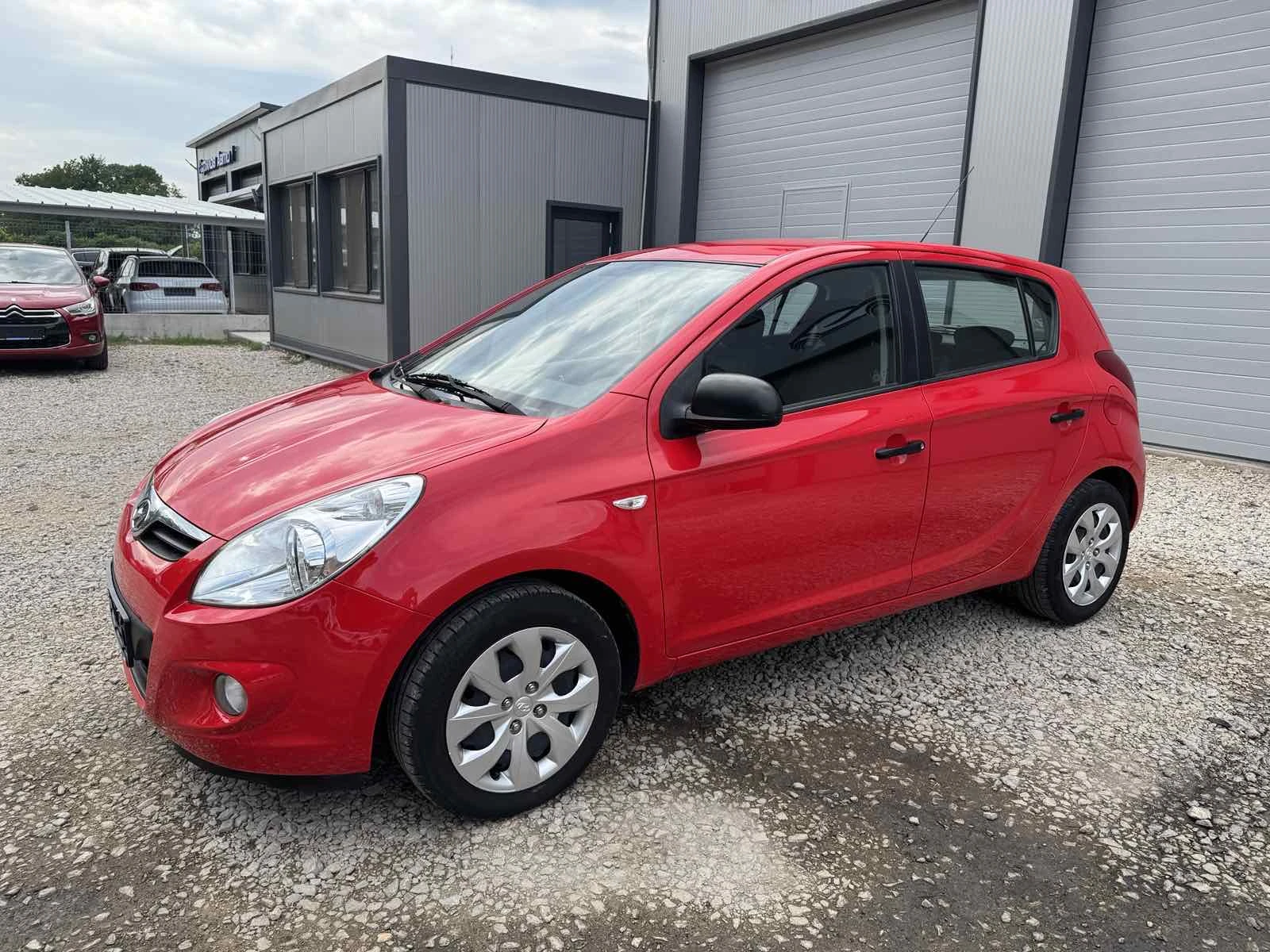 Hyundai I20 BENZIN* TOP* KLIMATIK* EVRO5 - изображение 4