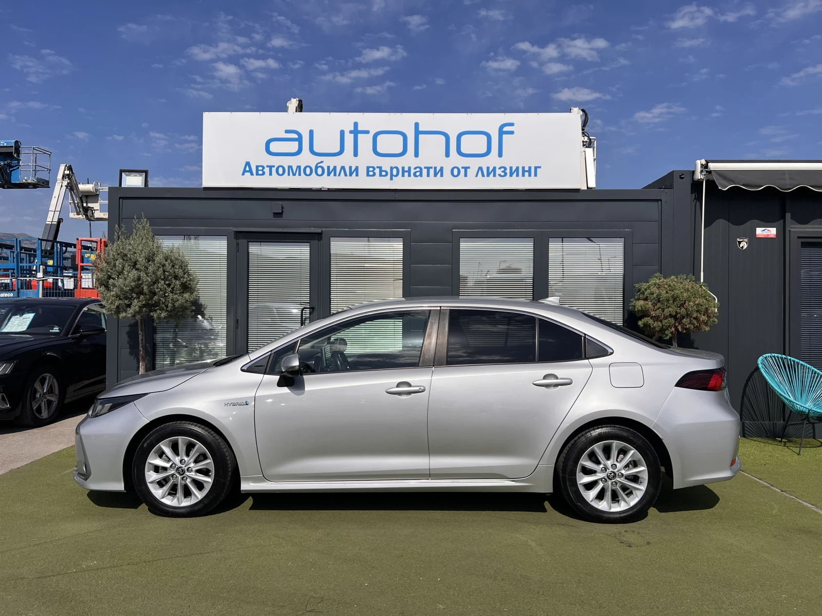 Toyota Corolla EXECUTIVE/1.8/HYBRID/122к.с./AT/Гаранция - изображение 2