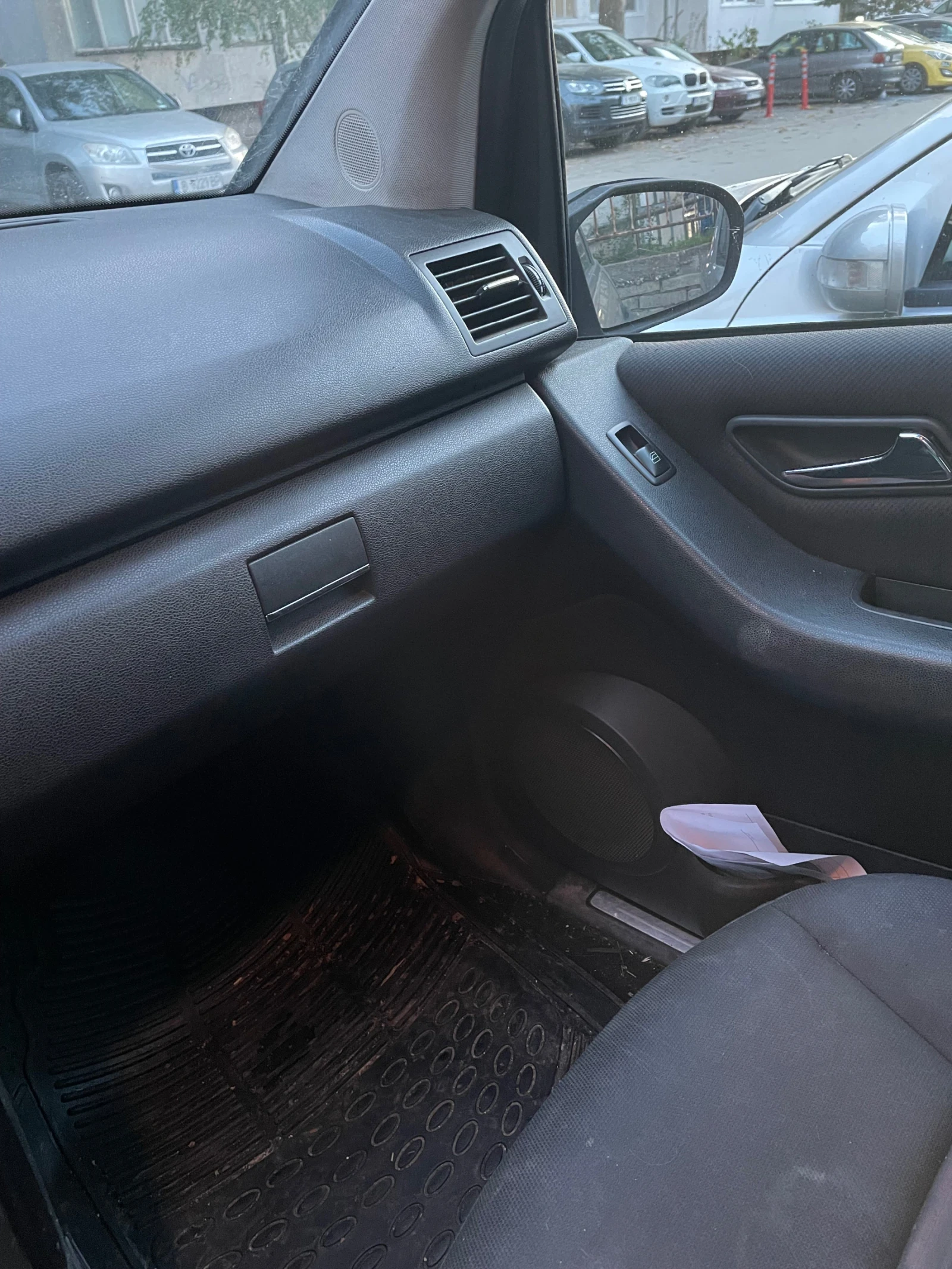 Mercedes-Benz A 180  - изображение 10