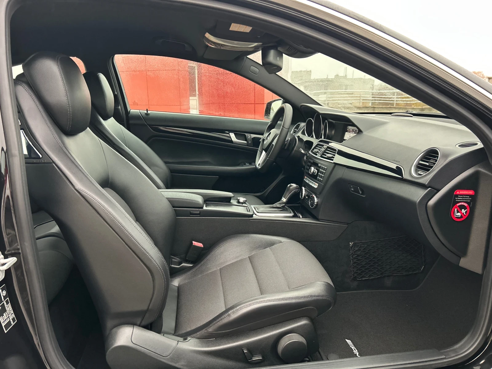 Mercedes-Benz C 180 AMG PACK // 7G+  | Mobile.bg   14