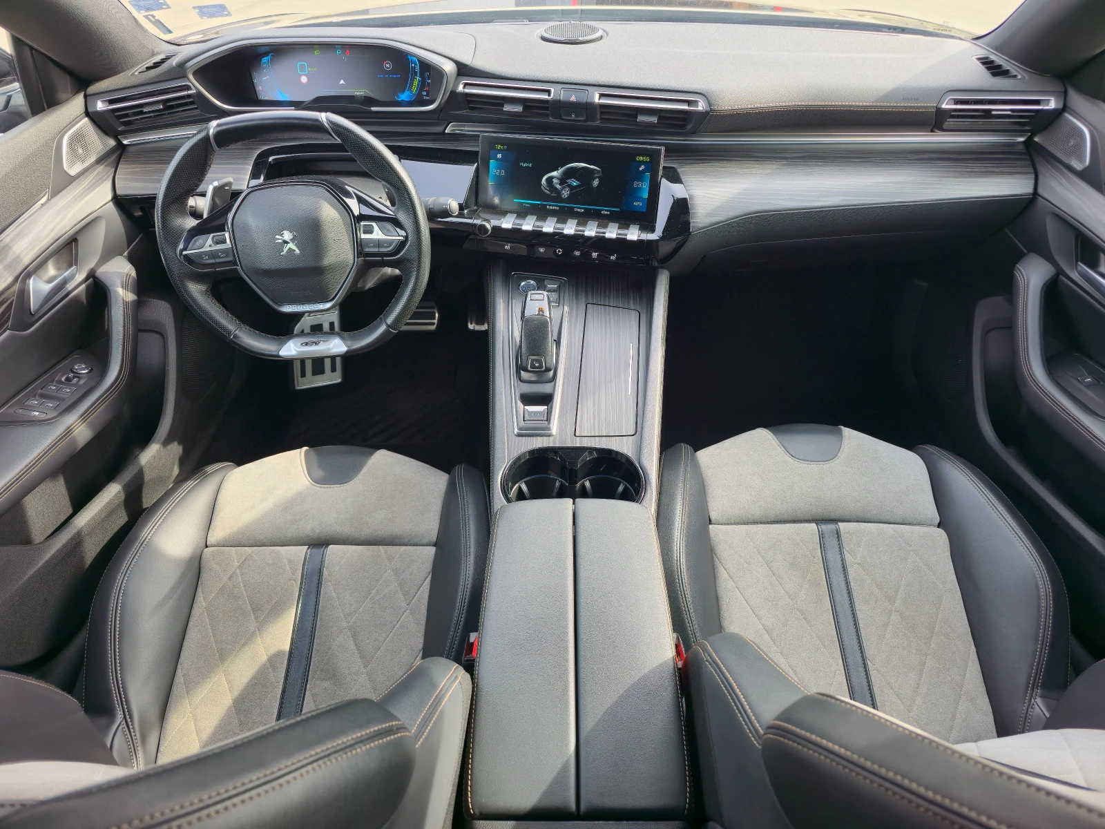 Peugeot 508 GT-Line Plug-in-Hybrid, снимка 8 - Автомобили и джипове - 53916008