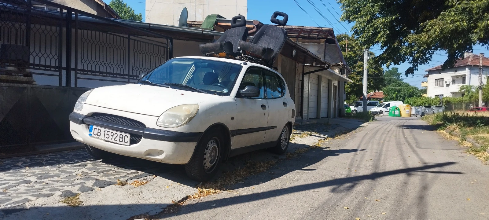 Daihatsu Sirion 1.0 4x4, снимка 3 - Автомобили и джипове - 53978621