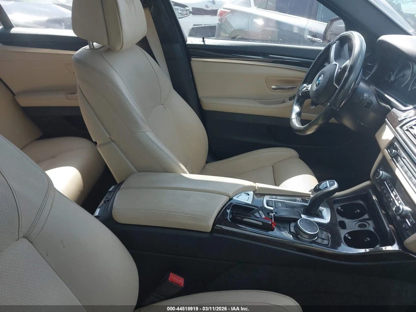 BMW 535 2016 BMW 535I, снимка 11 - Автомобили и джипове - 54167845