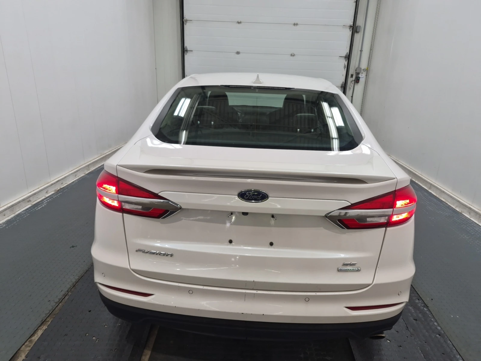 Ford Fusion  SE FWD, снимка 7 - Автомобили и джипове - 54493116