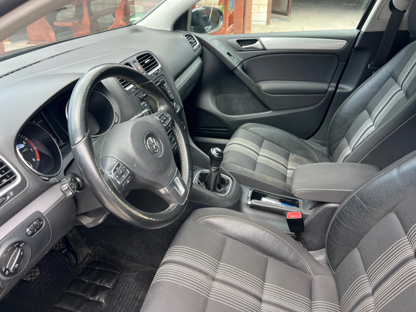 VW Golf Германия перфект, снимка 10 - Автомобили и джипове - 54572633