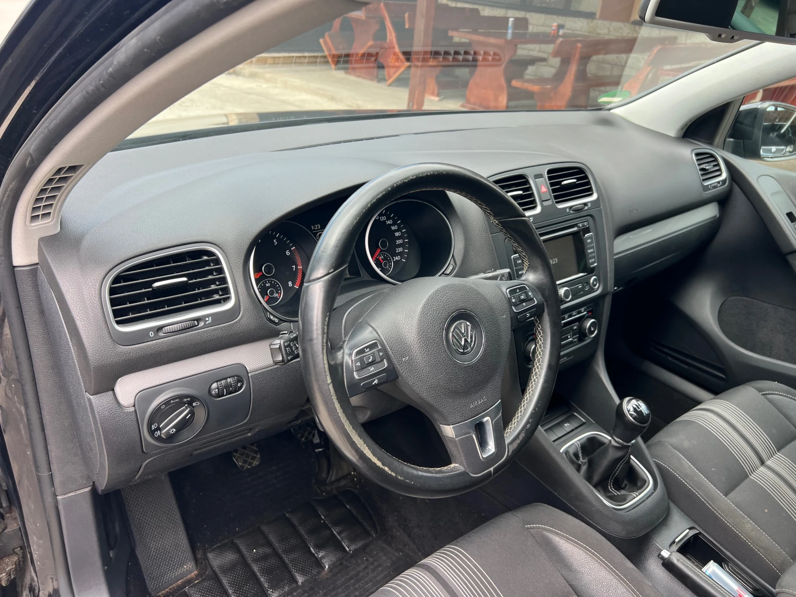 VW Golf Германия перфект, снимка 9 - Автомобили и джипове - 54572633