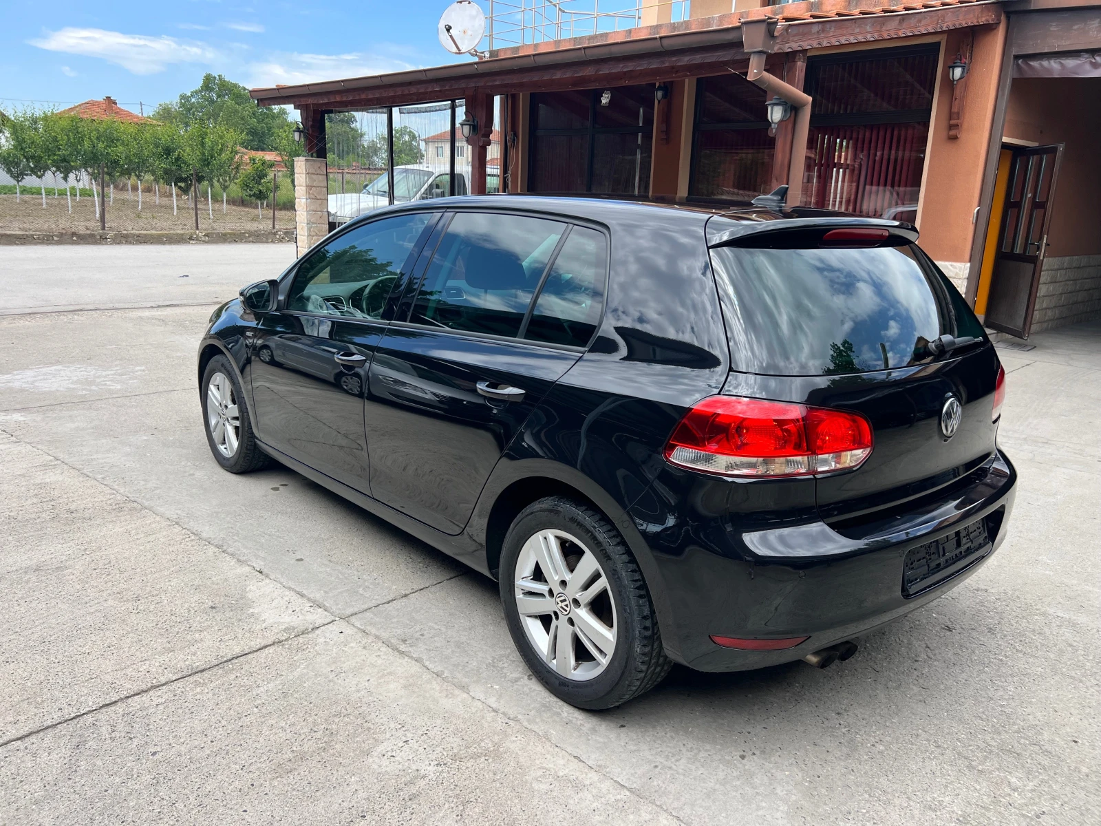 VW Golf Германия перфект, снимка 6 - Автомобили и джипове - 54572633