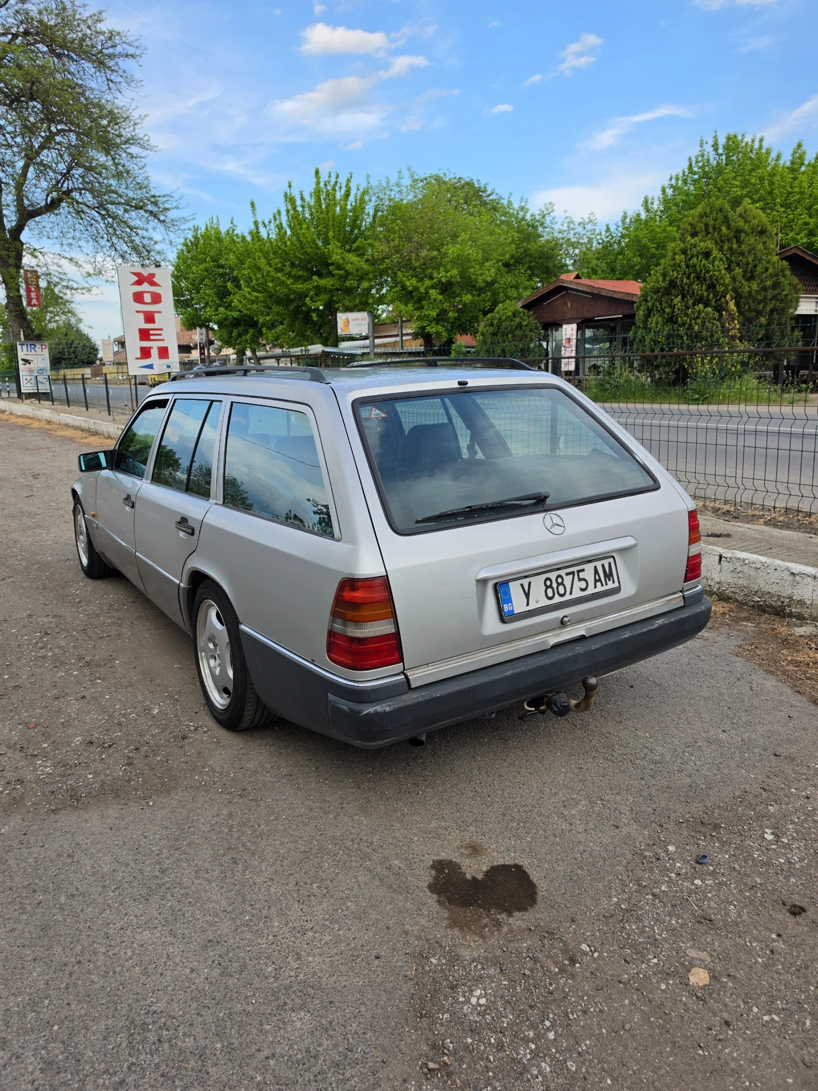 Mercedes-Benz 124 Sport Line, снимка 3 - Автомобили и джипове - 54649906