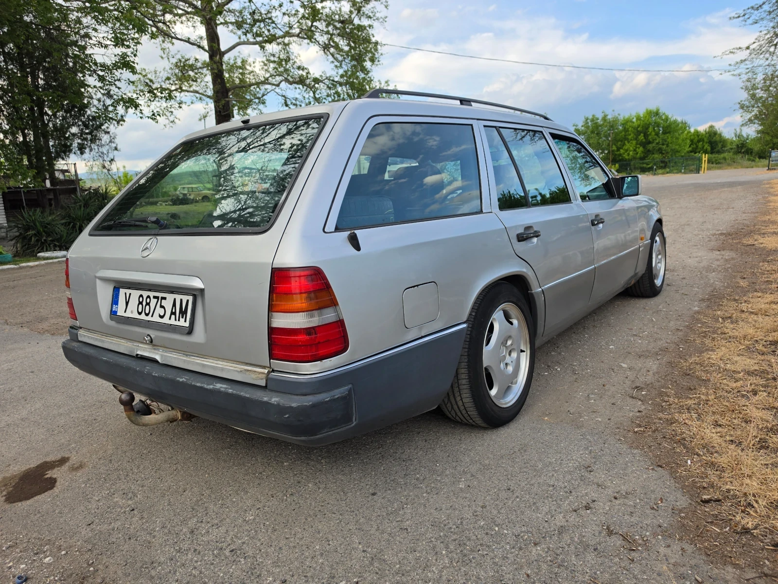 Mercedes-Benz 124 Sport Line, снимка 4 - Автомобили и джипове - 54649906