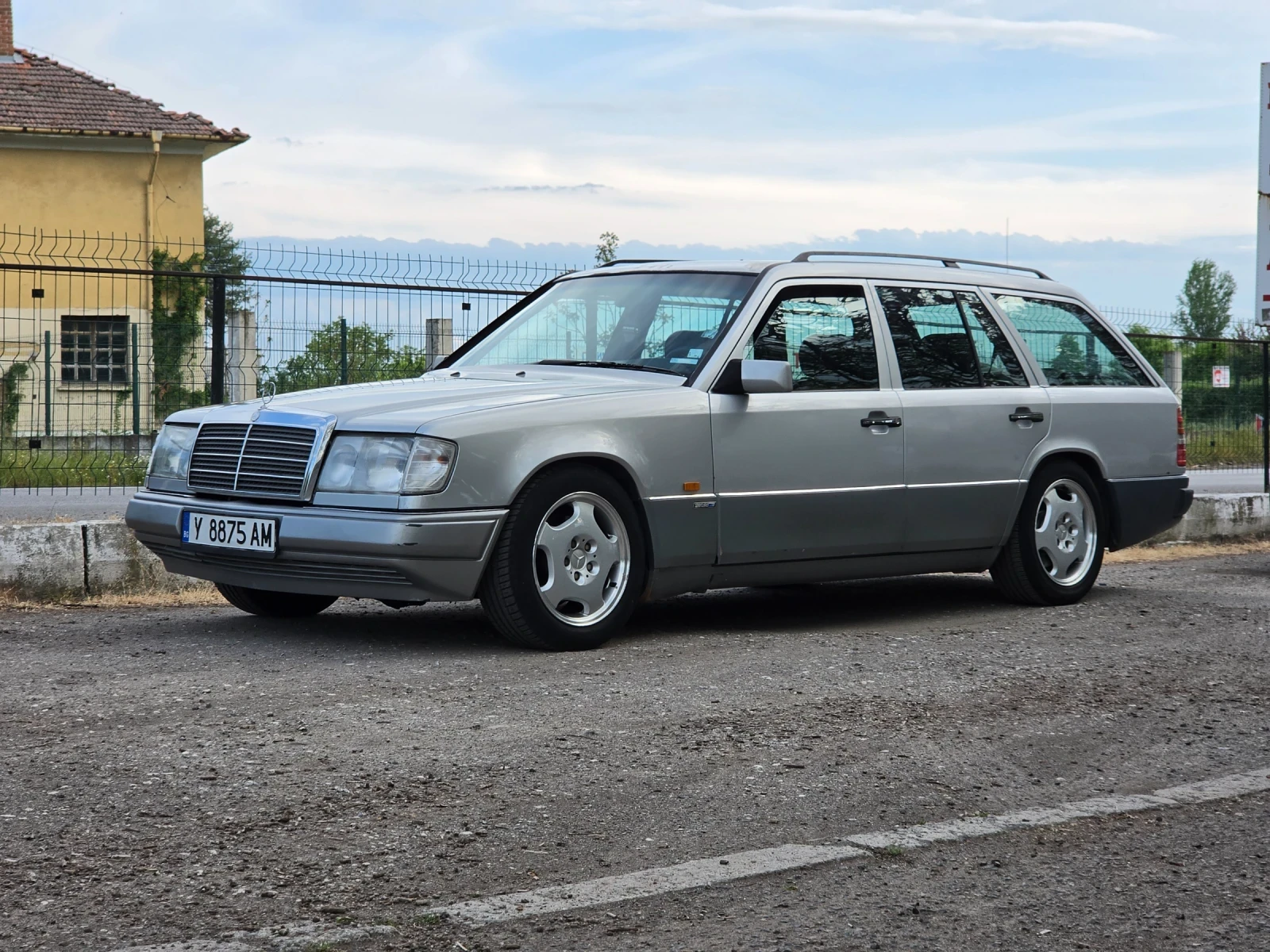 Mercedes-Benz 124 Sport Line