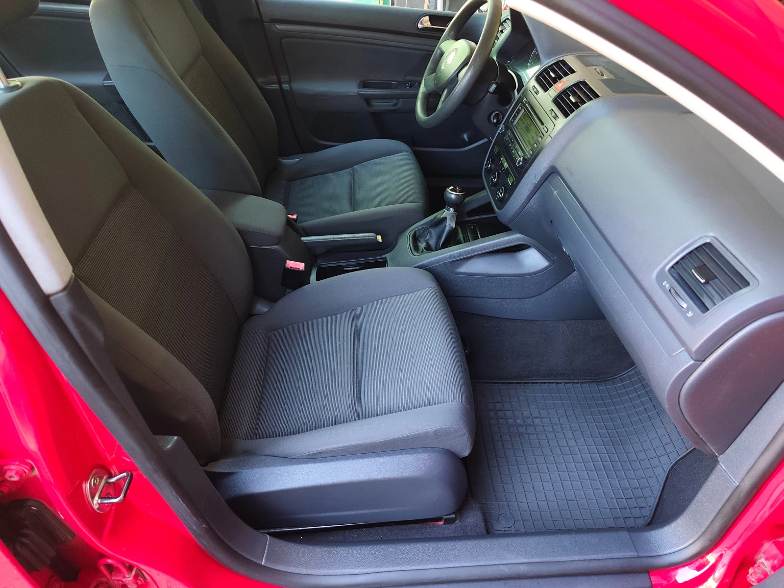 VW Golf 1.9TDI, снимка 12 - Автомобили и джипове - 54679552