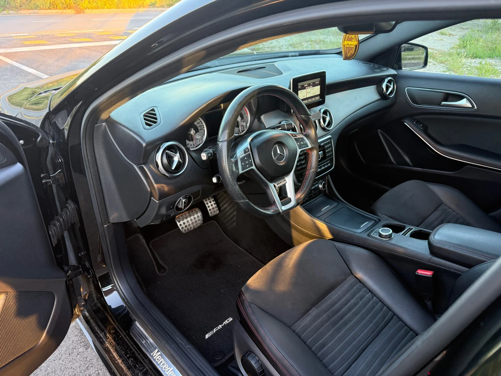 Mercedes-Benz A 200, снимка 9 - Автомобили и джипове - 54914398