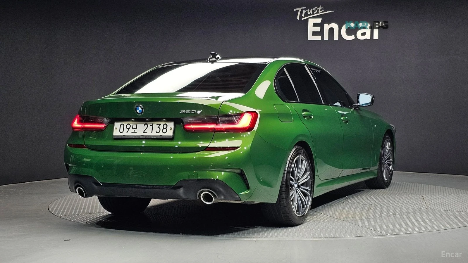 BMW 320 d* M* SPORT* DISTRONIC* 360* КАМЕРА* SUNROOF* HUD*, снимка 3 - Автомобили и джипове - 54914555