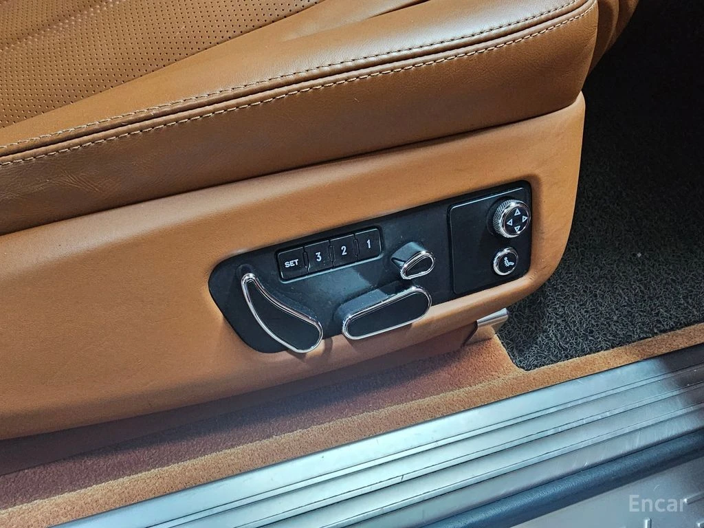 Bentley Continental gt 4.0* V8* , снимка 12 - Автомобили и джипове - 54998848