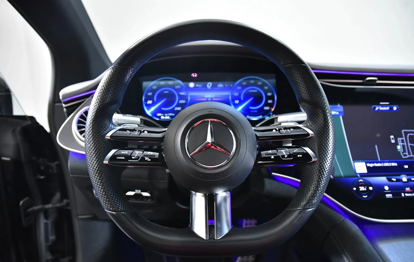 Mercedes-Benz EQS 580 4MATIC, снимка 8 - Автомобили и джипове - 55058362