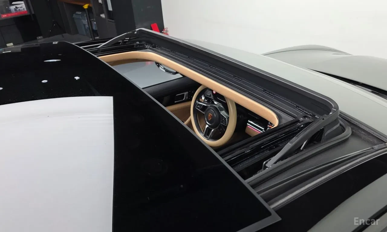 Porsche Panamera AWD | Кожен салон | Панорамен покрив | BOSE аудио, снимка 17 - Автомобили и джипове - 55202237