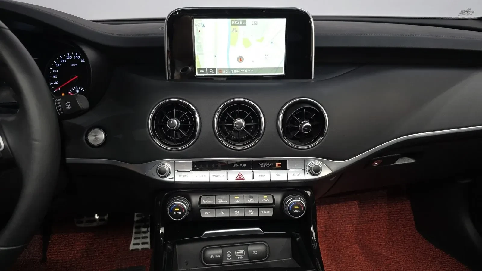 Kia Stinger 2.0* ЛЮК* KEYLESS* ПОДГРЕВ ВОЛАН* , снимка 6 - Автомобили и джипове - 55370570