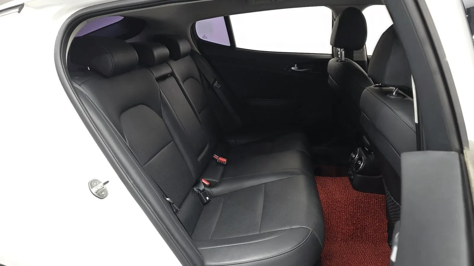 Kia Stinger 2.0* ЛЮК* KEYLESS* ПОДГРЕВ ВОЛАН* , снимка 4 - Автомобили и джипове - 55370570