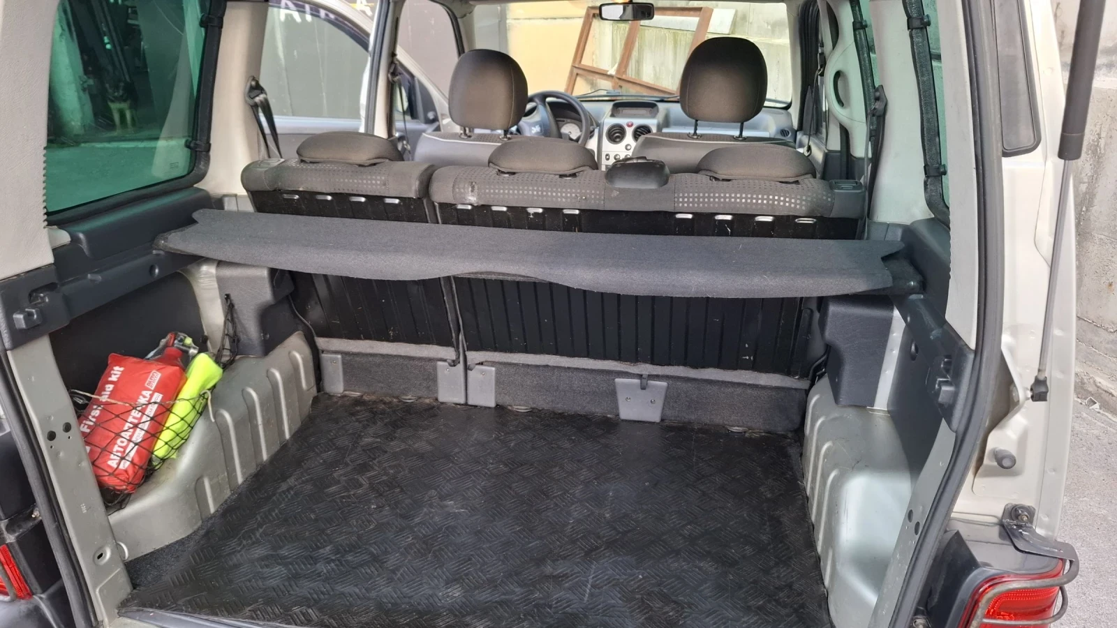 Peugeot Partner 1.6 hdi, снимка 10 - Автомобили и джипове - 55381805