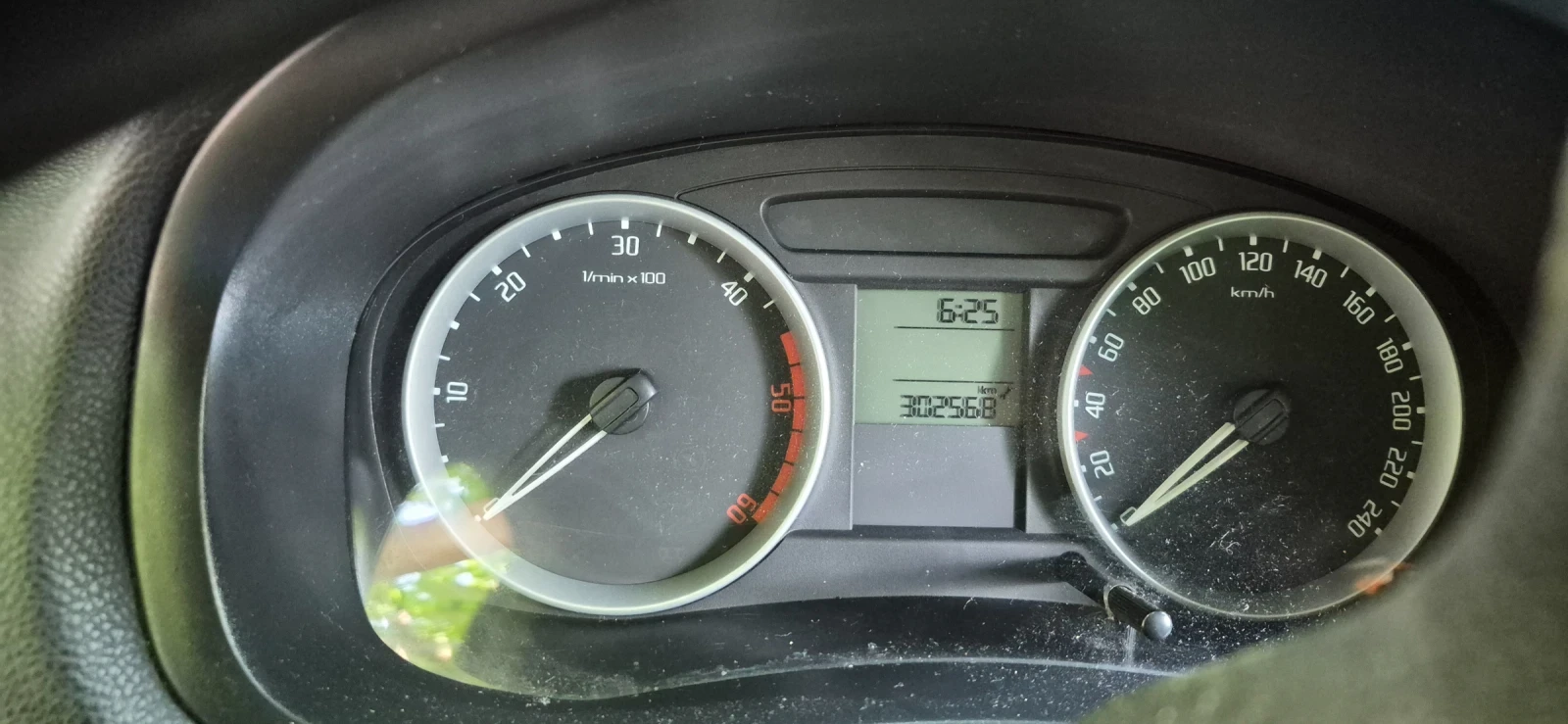 Skoda Roomster Scout, снимка 5 - Автомобили и джипове - 55453078