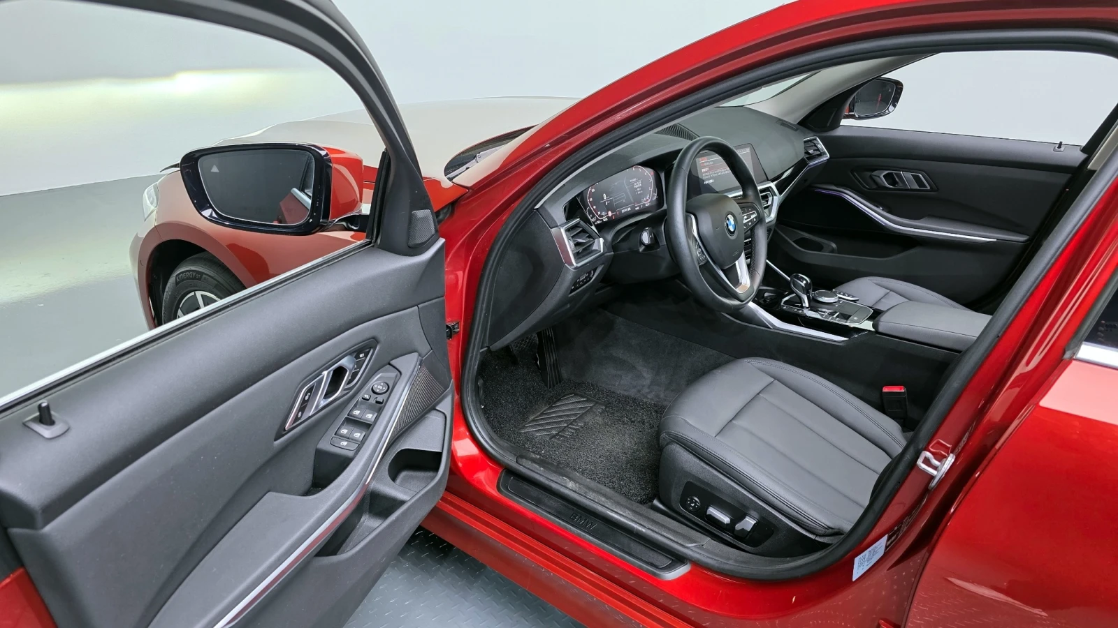 BMW 320 3 Series (G20) Model 2021, снимка 11 - Автомобили и джипове - 55656790