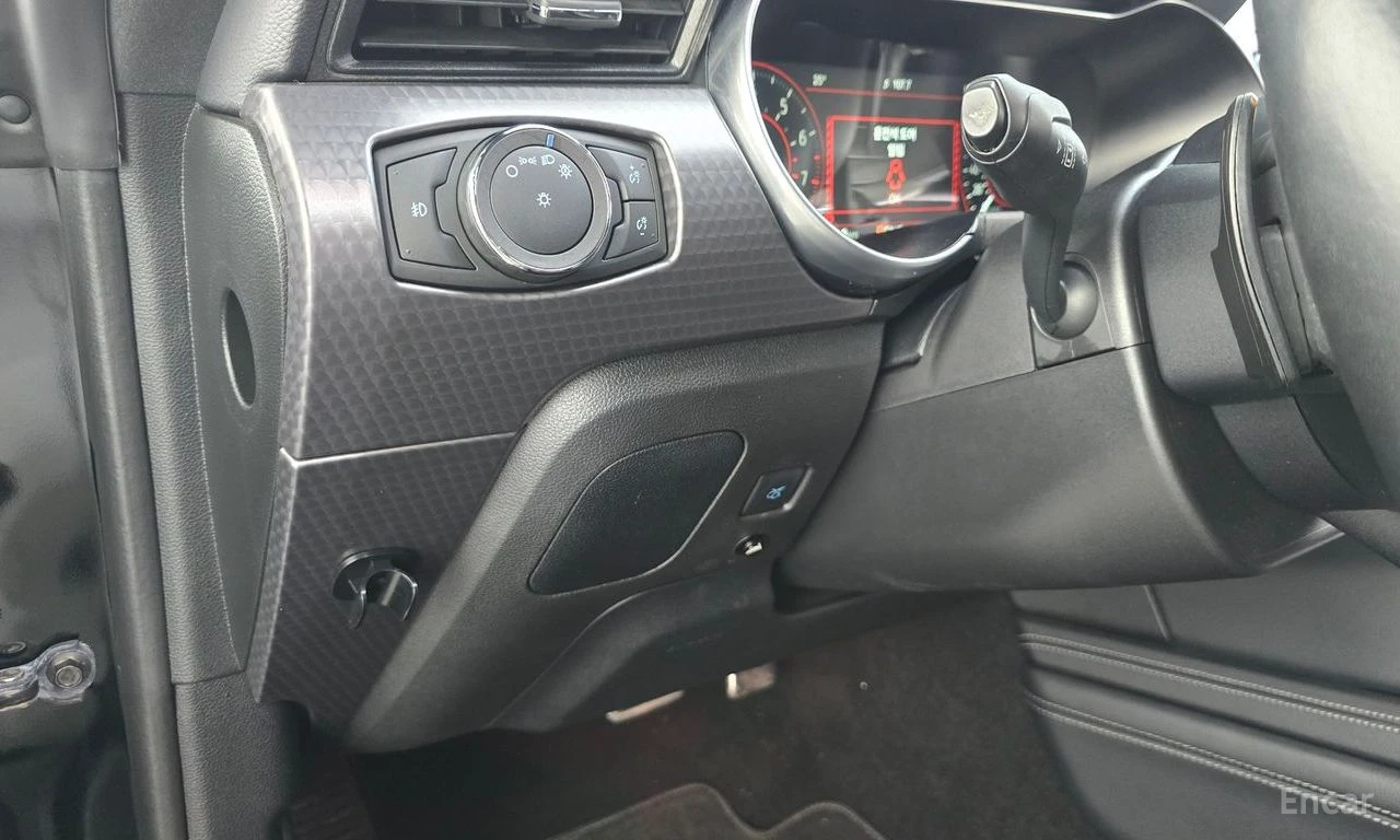 Ford Mustang 2.3* ECO* BOOST* FACELIFT* , снимка 8 - Автомобили и джипове - 55722528