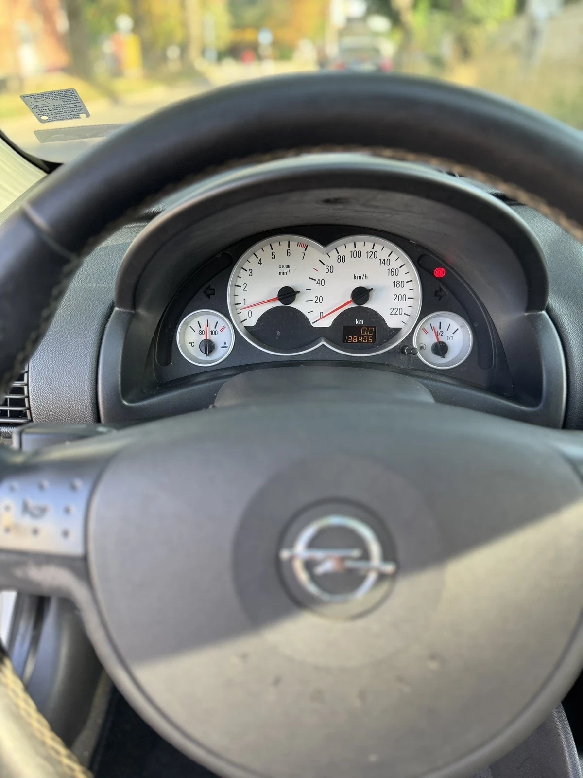Opel Corsa 1.2i, снимка 5 - Автомобили и джипове - 55799222