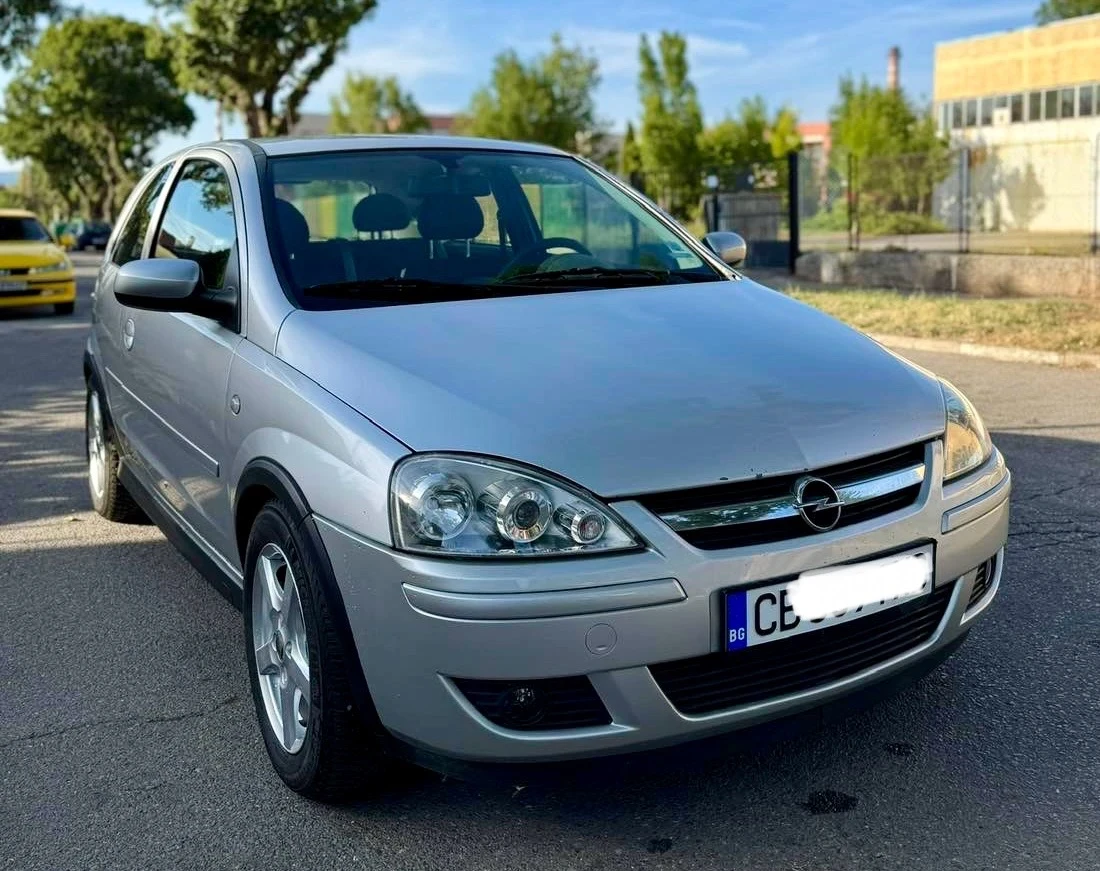 Opel Corsa 1.2i, снимка 3 - Автомобили и джипове - 55799222