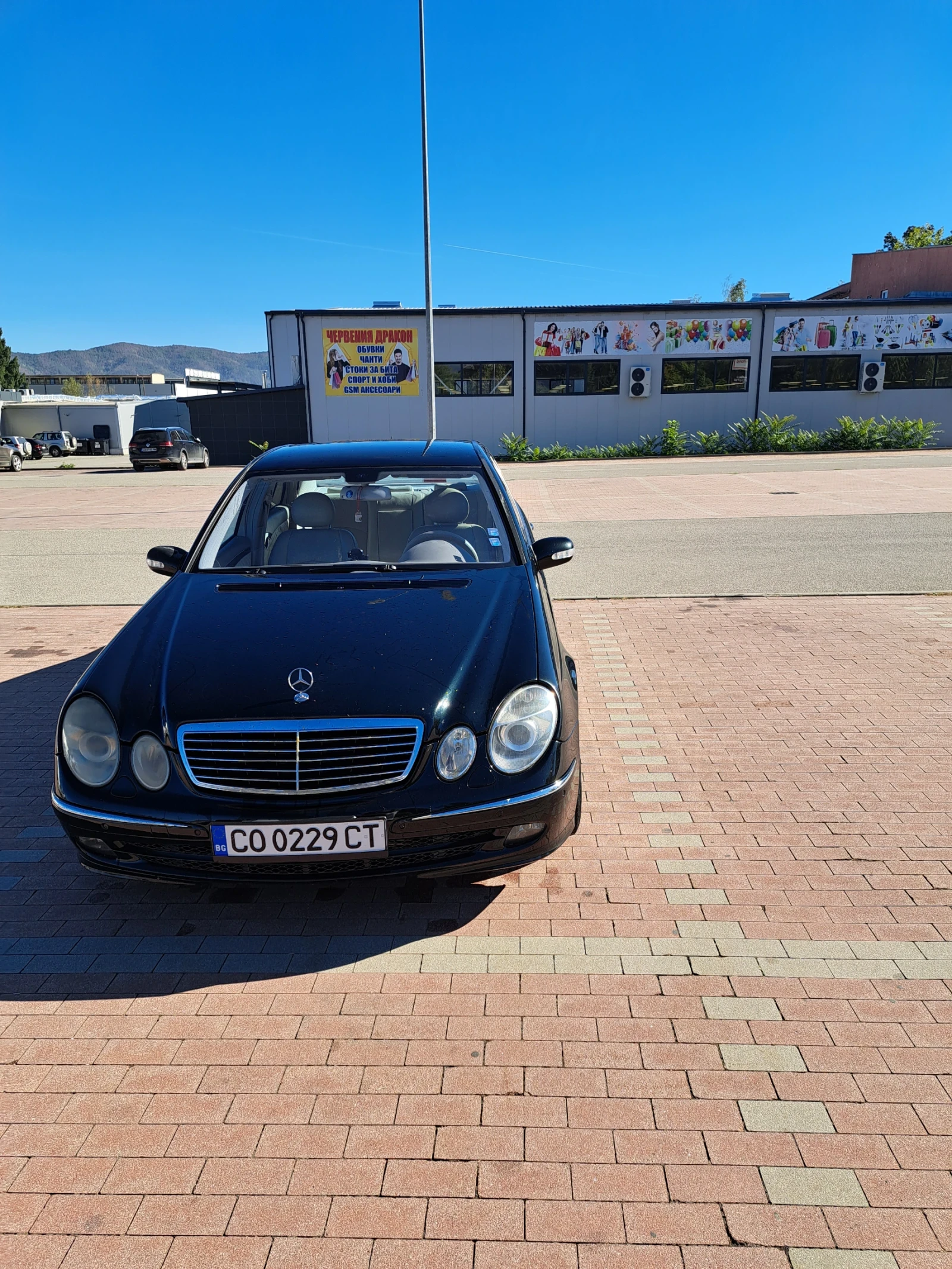 Mercedes-Benz E 280