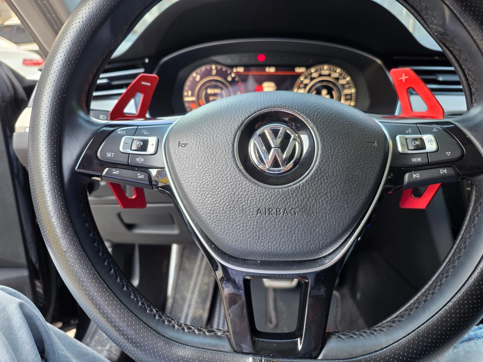 VW Arteon 2.0TDI PRESTIGE * FULL MAX* , снимка 12 - Автомобили и джипове - 56582851