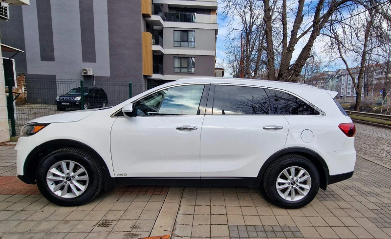 Kia Sorento, снимка 4 - Автомобили и джипове - 48864797