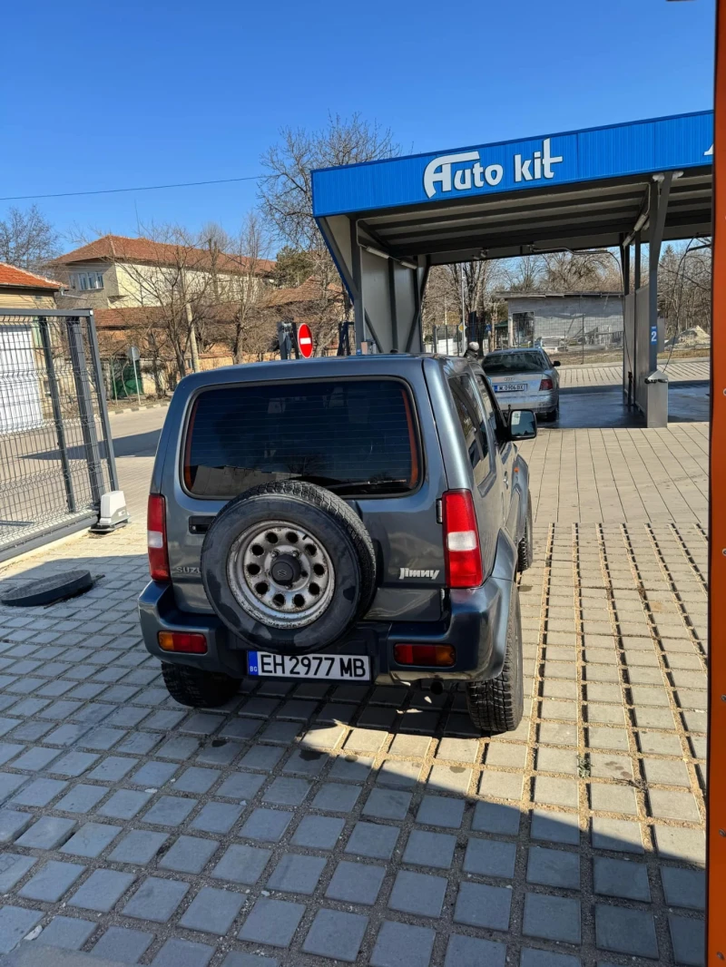 Suzuki Jimny, снимка 4 - Автомобили и джипове - 48918418