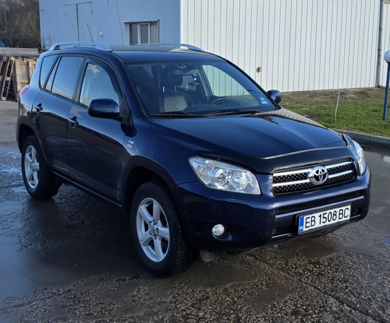 Toyota Rav4 2.2 D4D 136к.с. 4х4 Кожа, 6 ск. КЛИМАТРОНИК, снимка 3 - Автомобили и джипове - 53108549