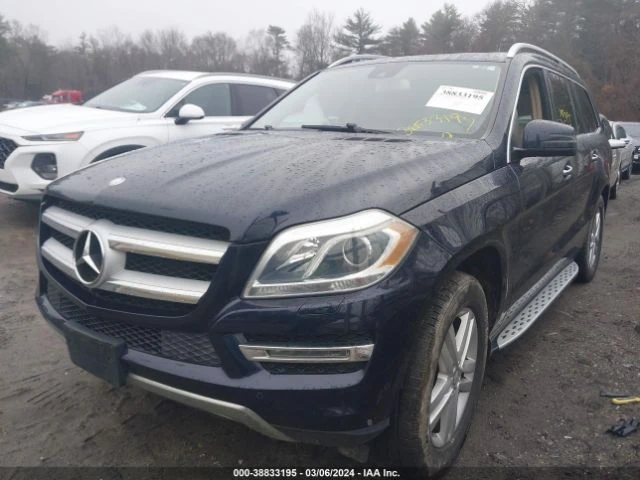 Mercedes-Benz GL 450 Подгрев* Камера* Keyless* Панорама, снимка 3 - Автомобили и джипове - 48891155