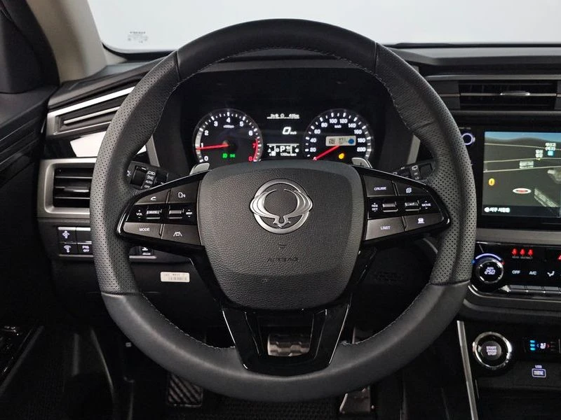 SsangYong Korando 1.5 175950 Automatic, снимка 14 - Автомобили и джипове - 55750070
