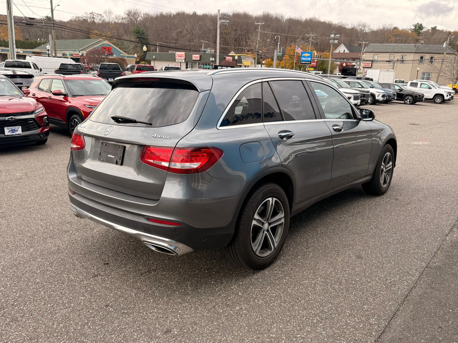 Mercedes-Benz GLC 300 ПОДГРЕВ* КАМЕРА* КЕЙЛЕС* LANE* ASSIST - изображение 2