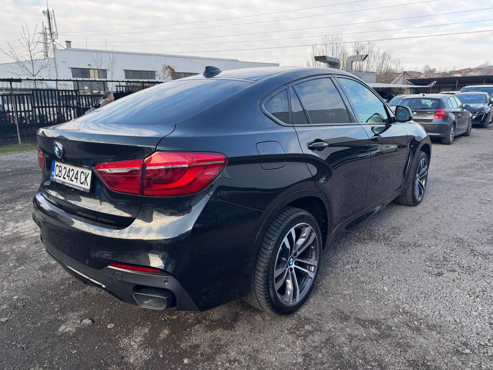 BMW X6 M50D - изображение 5